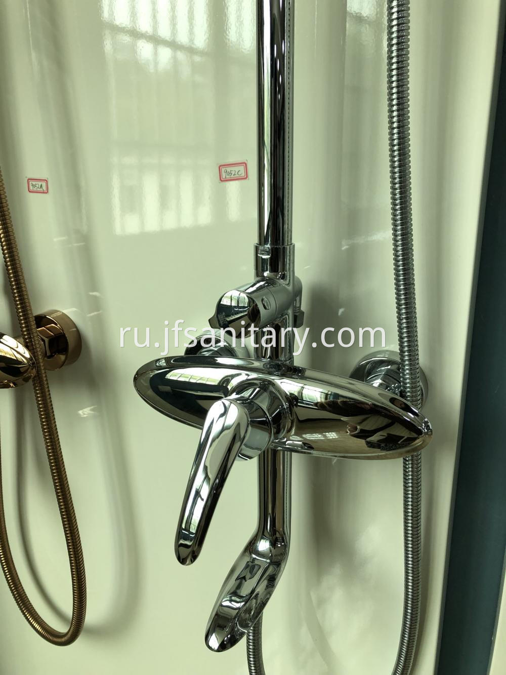 Modern Shower And Bathtub Mixer With Best Quality